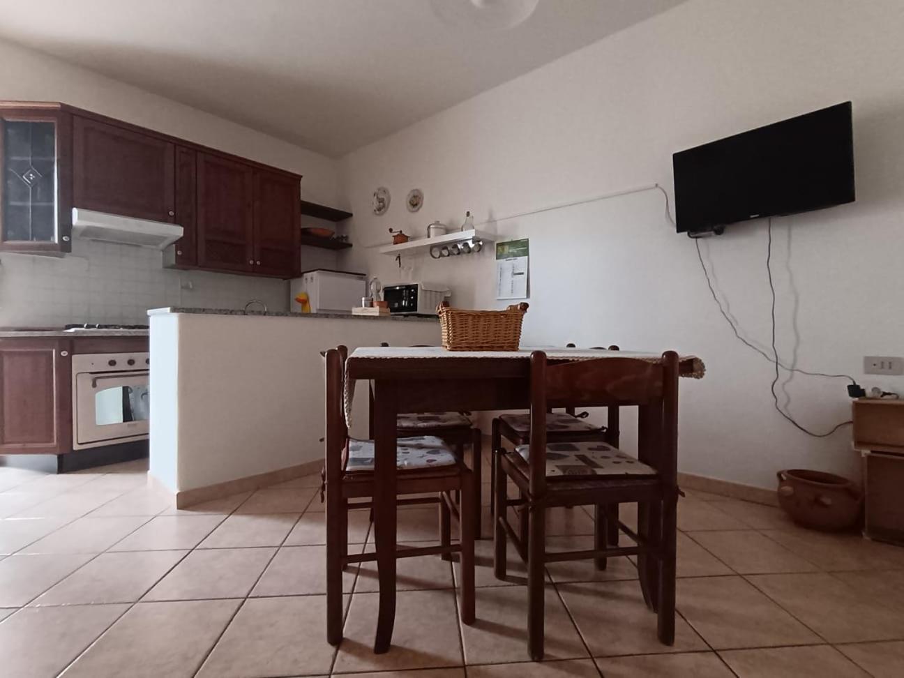 Piccione Marittimo Appartamento Vicinanze Mare Livorno Buitenkant foto